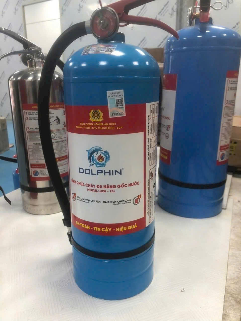 Tủ đựng bình chữa cháy trong nhà / ngoài trời